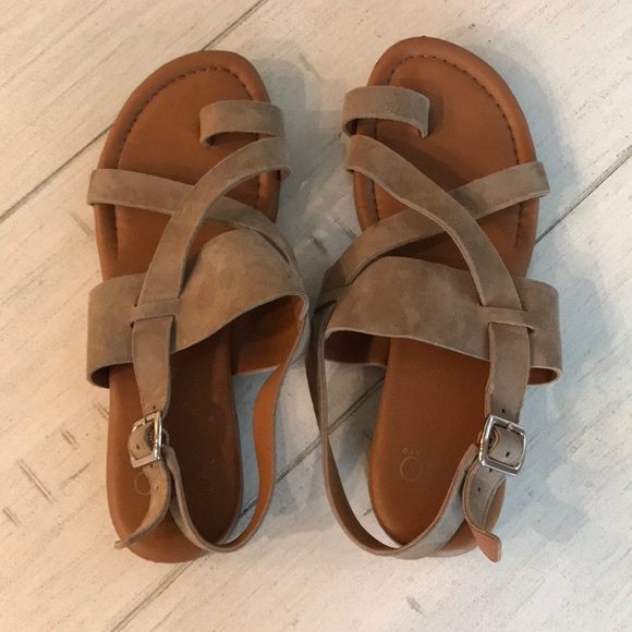 Franco Sarto Sandals - Picture 2 of 4